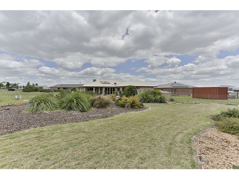 51 Ashford Drive, Wyreema QLD 4352