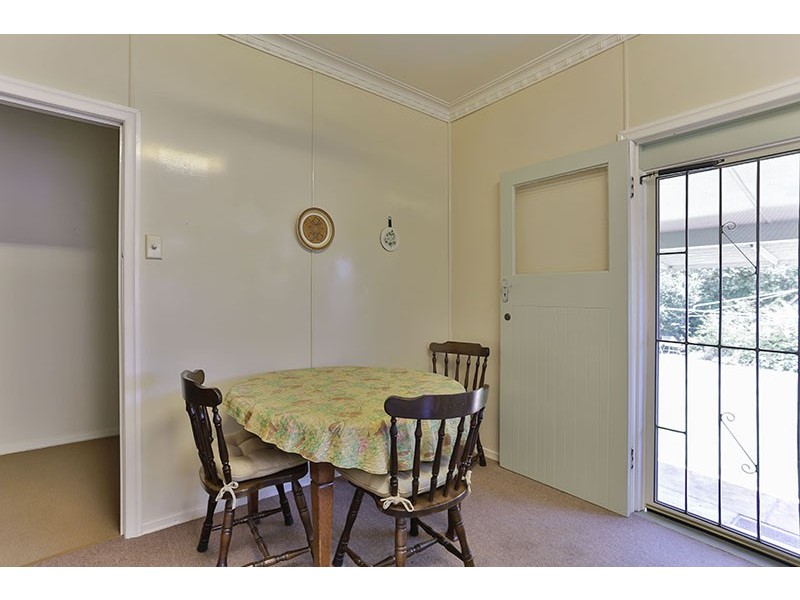 1B Wallace Street, Newtown QLD 4350