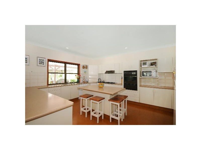 32 Riethmuller Road, Glenvale QLD 4350