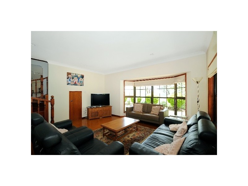 32 Riethmuller Road, Glenvale QLD 4350