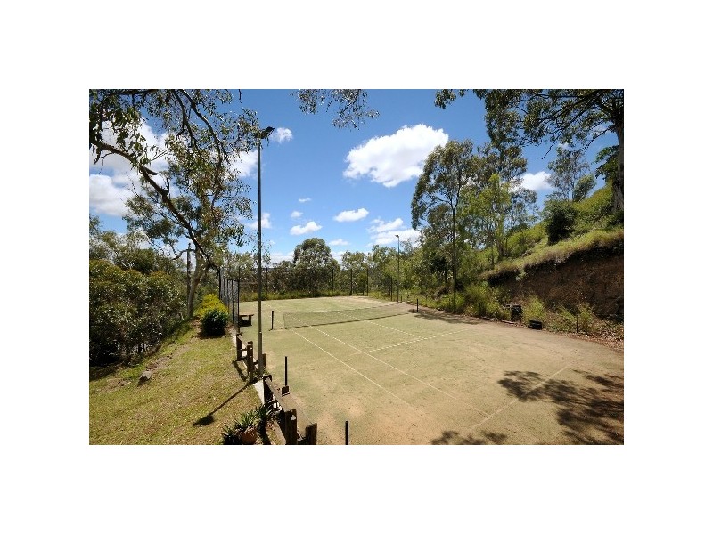 32 Riethmuller Road, Glenvale QLD 4350