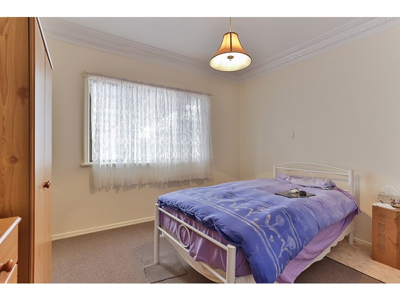 31 Welcombe Avenue, Rockville QLD 4350