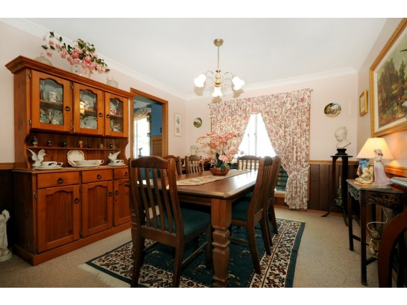 10 Burraway Court, Middle Ridge QLD 4350
