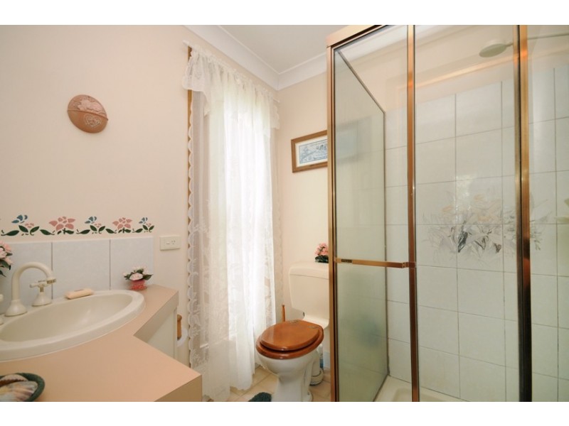 10 Burraway Court, Middle Ridge QLD 4350