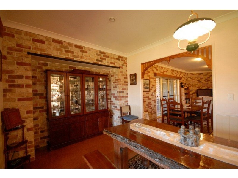 4011 Esk – Hampton Road, Ravensbourne QLD 4352