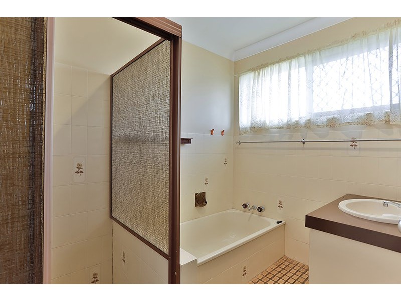 41 Arabian Street, Harristown QLD 4350