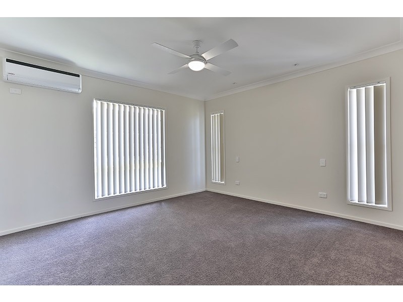 15 Rubie Court, Westbrook QLD 4350