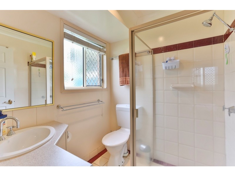 22 Degan Court, Middle Ridge QLD 4350