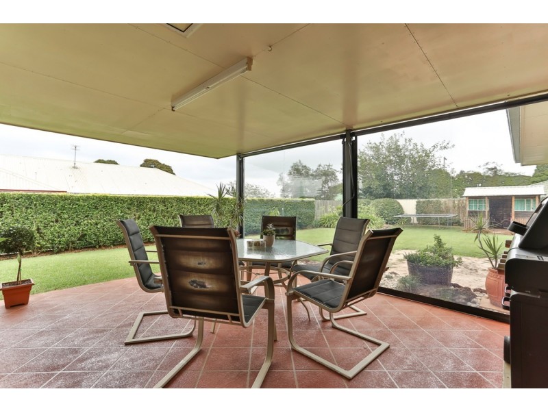 22 Degan Court, Middle Ridge QLD 4350