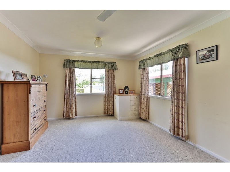 19 Parkridge Drive, Withcott QLD 4352