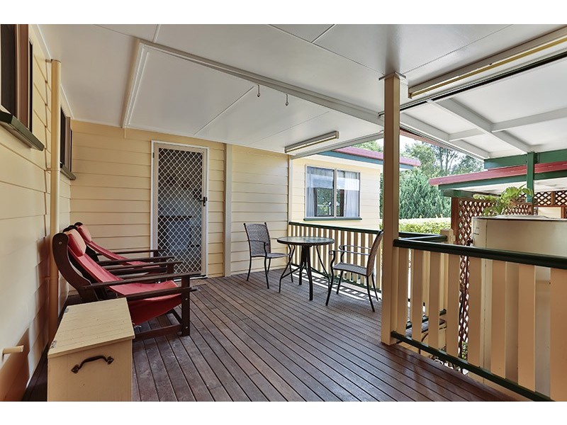 19 Parkridge Drive, Withcott QLD 4352