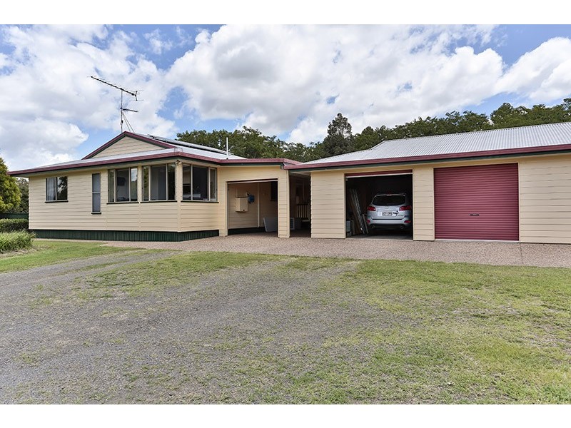19 Parkridge Drive, Withcott QLD 4352
