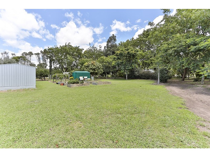 19 Parkridge Drive, Withcott QLD 4352
