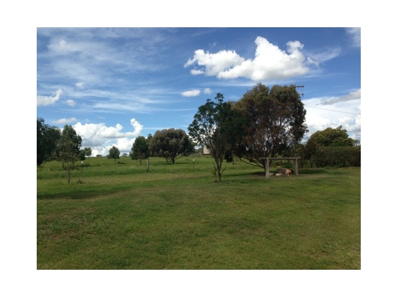 96 Kingsiding Road, Kingsthorpe QLD 4400