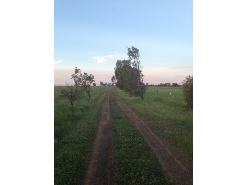 96 Kingsiding Road, Kingsthorpe QLD 4400