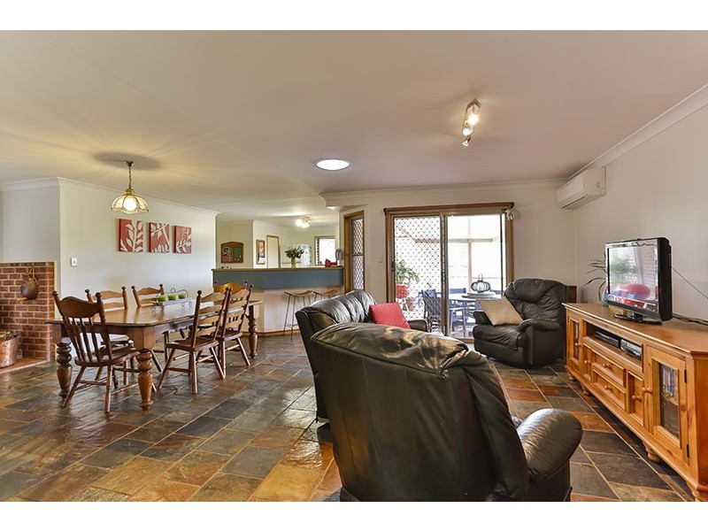 4 Gisler Street, Kingsthorpe QLD 4400