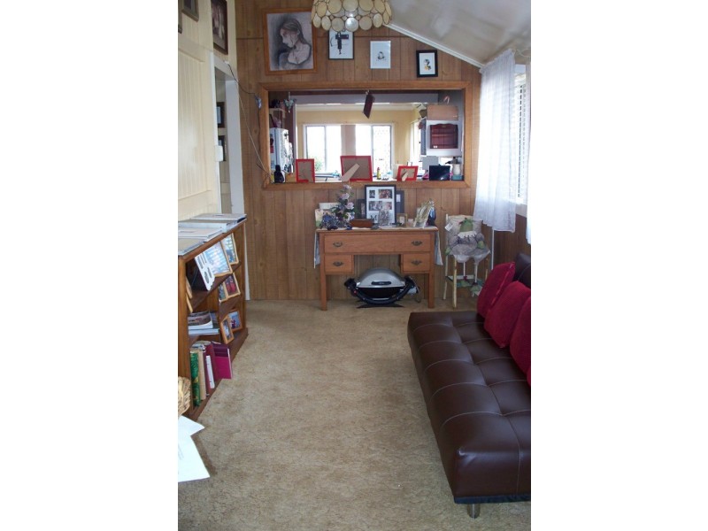 9 Wilfred Street, Harristown QLD 4350