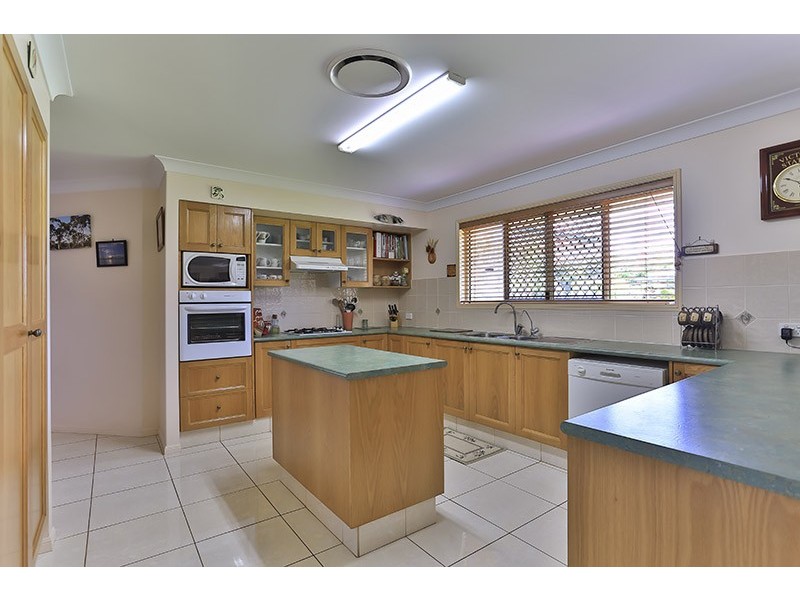 7 Powell Court, Highfields QLD 4352
