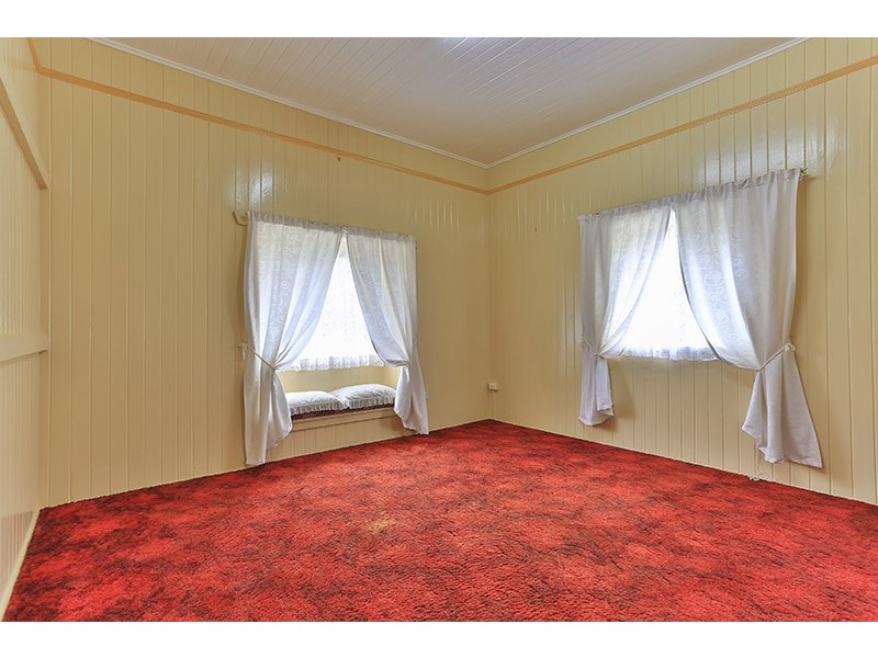 9 Wilfred Street, Harristown QLD 4350