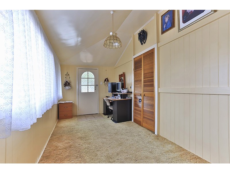 9 Wilfred Street, Harristown QLD 4350