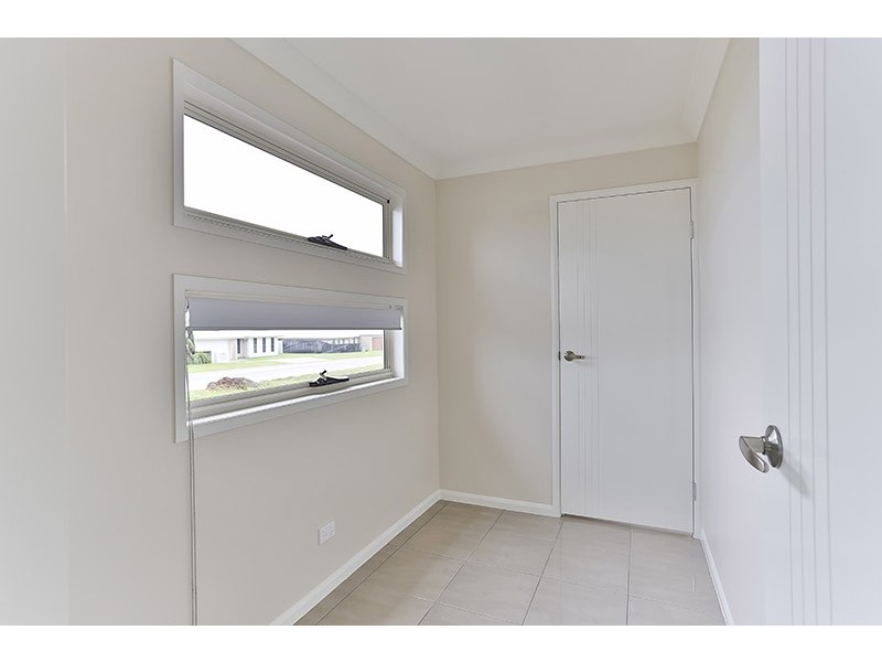 26 Tarlington Street, Middle Ridge QLD 4350