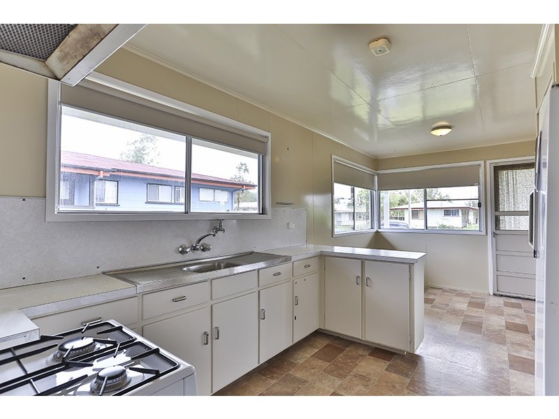 31 Proposch Street, Oakey QLD 4401