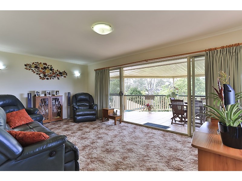 58 Panorama Crescent, Prince Henry Heights QLD 4350