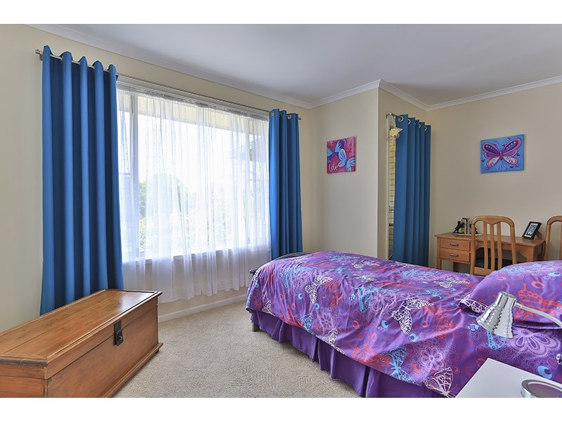 58 Panorama Crescent, Prince Henry Heights QLD 4350