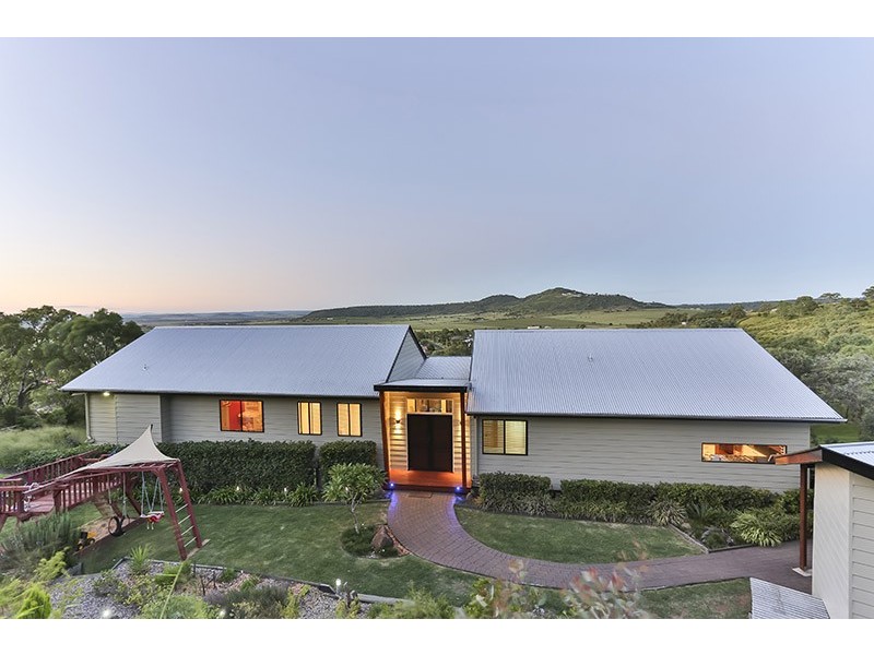 13 Darel Street, Kingsthorpe QLD 4400