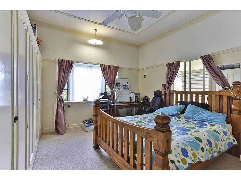 57 Anzac Avenue, Newtown QLD 4350