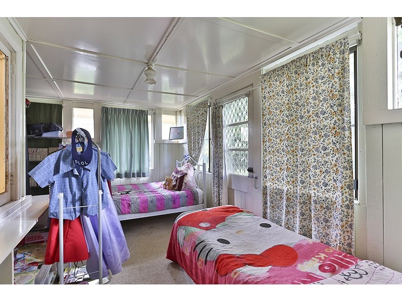57 Anzac Avenue, Newtown QLD 4350