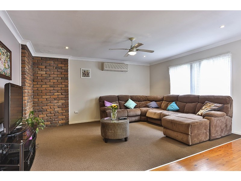 24 Loveday Street, Rangeville QLD 4350