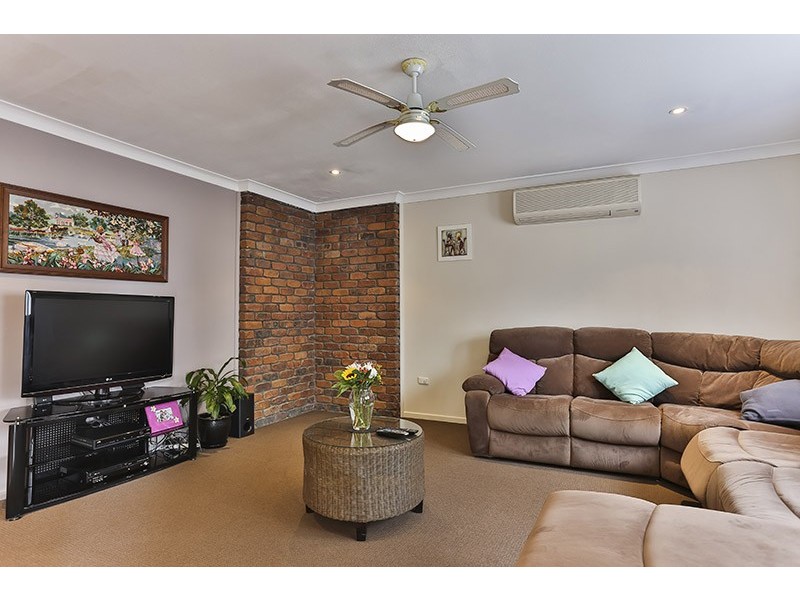 24 Loveday Street, Rangeville QLD 4350