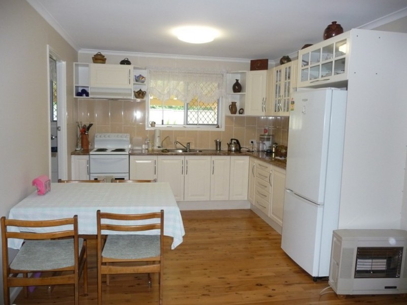 9 Lovejoy Court, Kearneys Spring QLD 4350