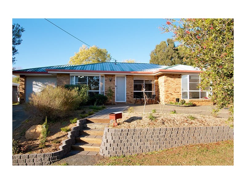 13 Bowden Court, Darling Heights QLD 4350