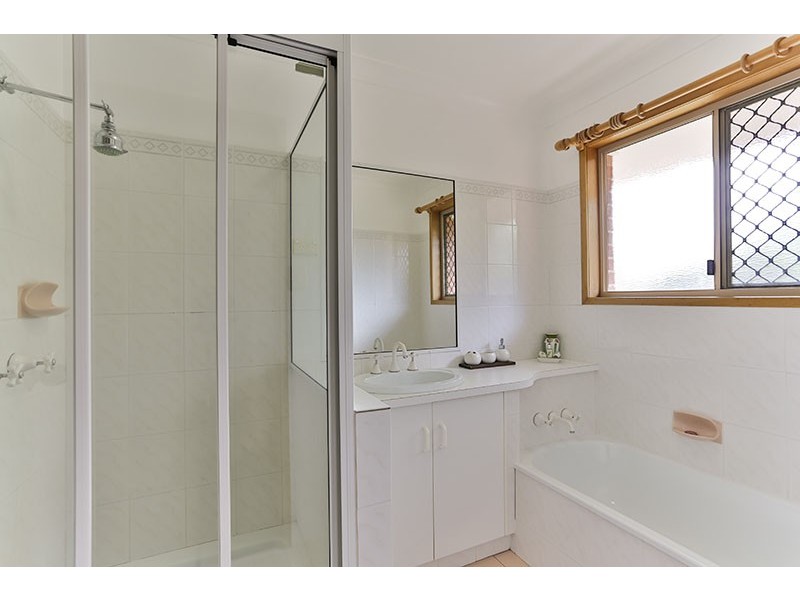 5 North Street, Kingsthorpe QLD 4400