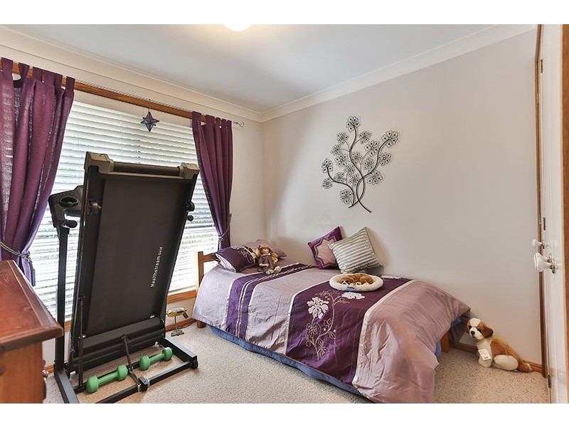 10 Burraway Court, Middle Ridge QLD 4350