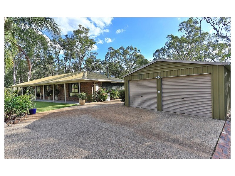 10 Woodland Crescent, Table Top Estate, Withcott QLD 4352