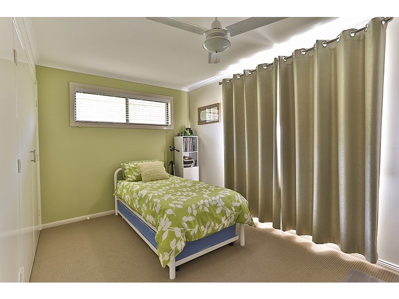10 Woodland Crescent, Table Top Estate, Withcott QLD 4352