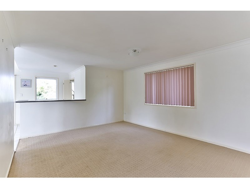 36A Rhyde Street, Mount Lofty QLD 4350