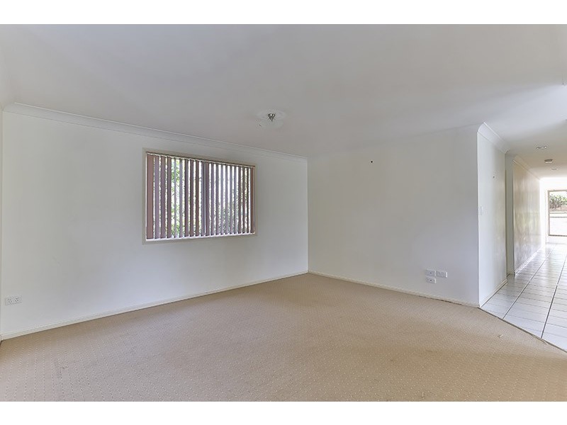 36A Rhyde Street, Mount Lofty QLD 4350