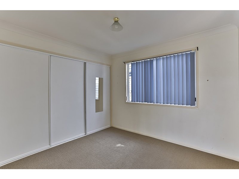 36A Rhyde Street, Mount Lofty QLD 4350