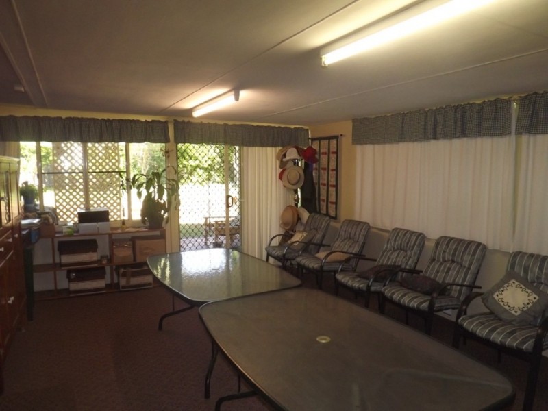 22 Weise Street, Oakey QLD 4401