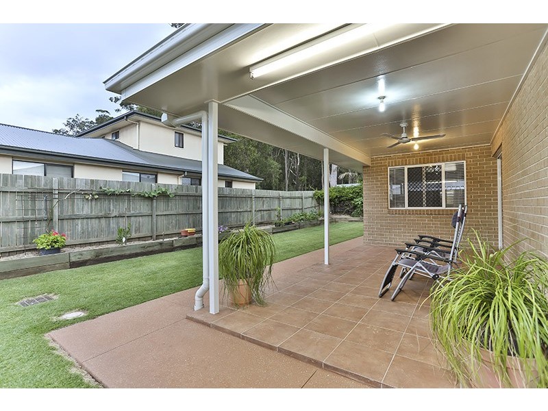 4 Greenway Close, Middle Ridge QLD 4350
