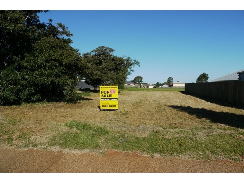 4 Highgrove Drive, Highfields QLD 4352