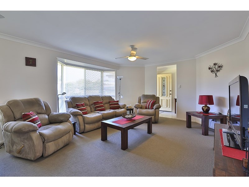 15 Oldfield Street, Middle Ridge QLD 4350