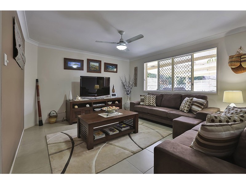 15 Oldfield Street, Middle Ridge QLD 4350