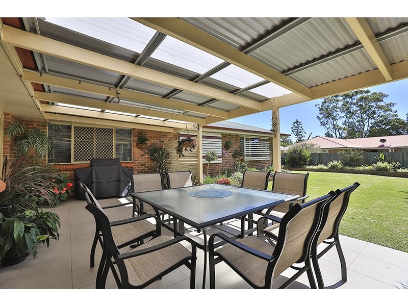 15 Oldfield Street, Middle Ridge QLD 4350