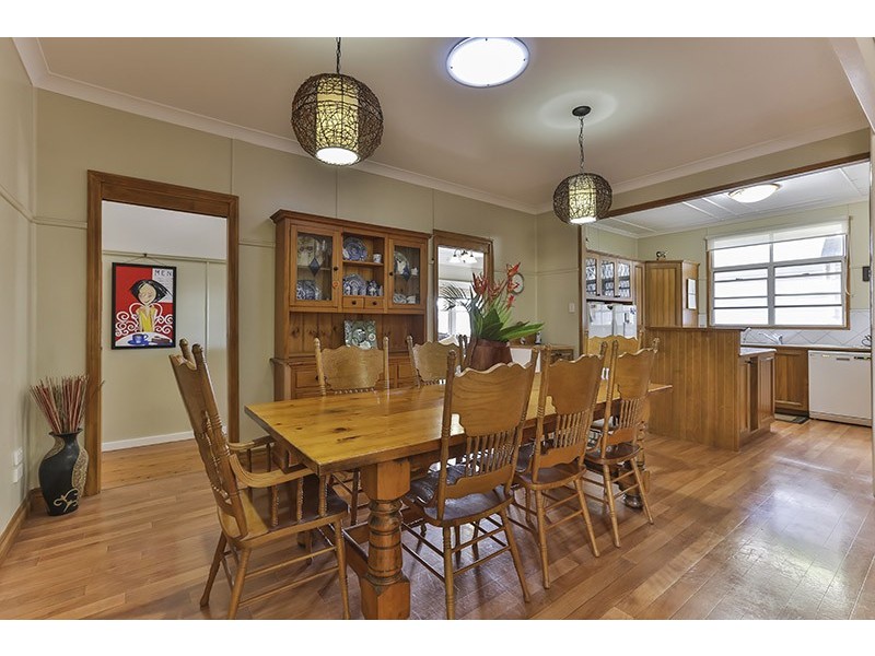 28 Garde Street, Centenary Heights QLD 4350