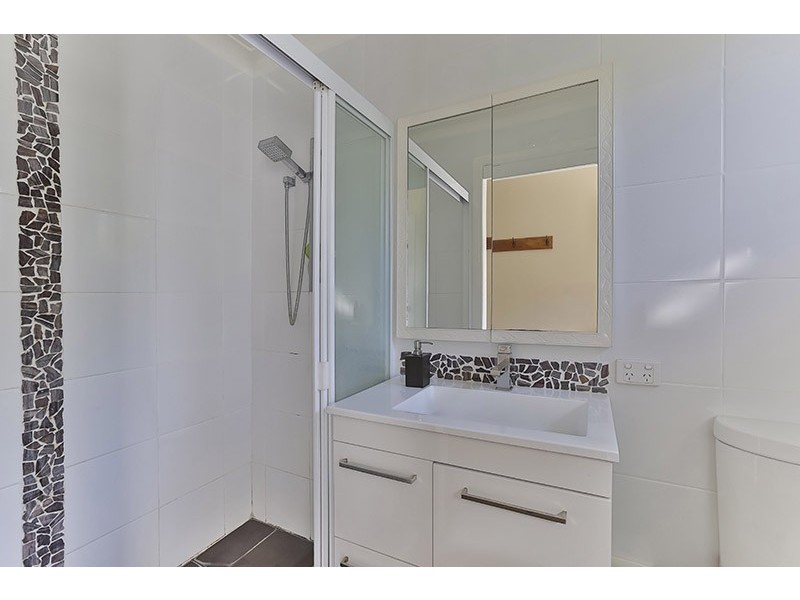 28 Garde Street, Centenary Heights QLD 4350